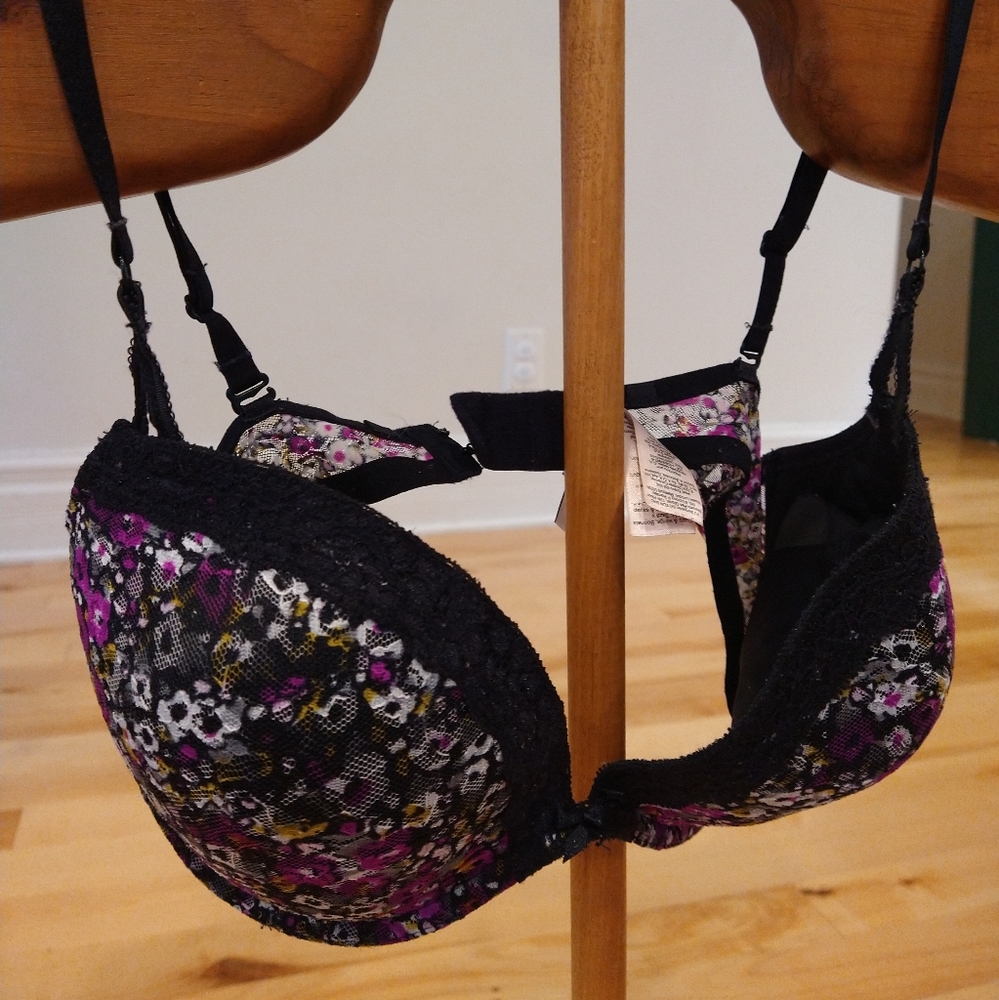 La senza 34DD black purple white yellow flower padded bra